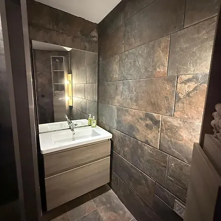 Cosy Avec Clim 80m2 Appartement *